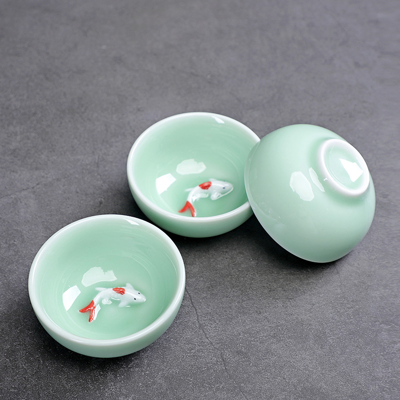 Celadon Fish Cute Teacup, Chin - Celadon Ceramic Cup avis et prix